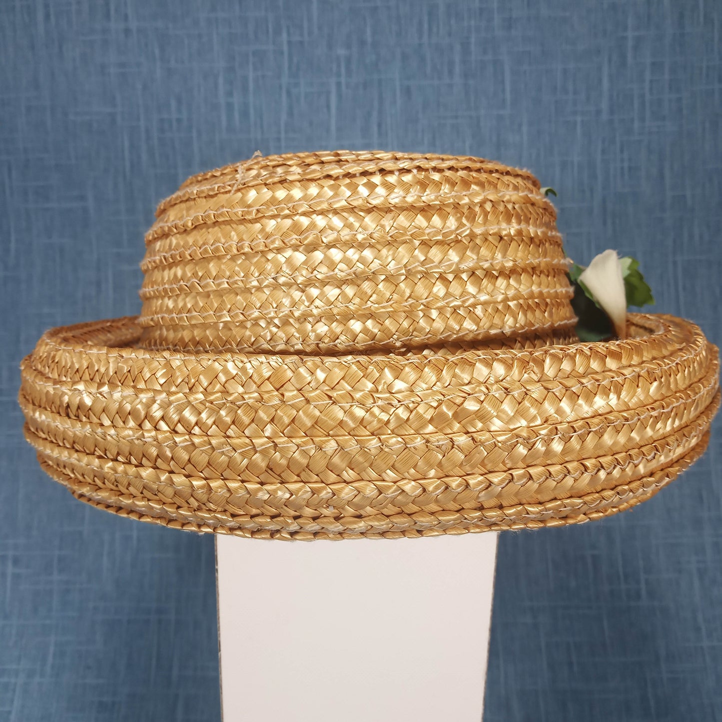 1950s Light Brown Rattan Bowler Hat with Flower Detail