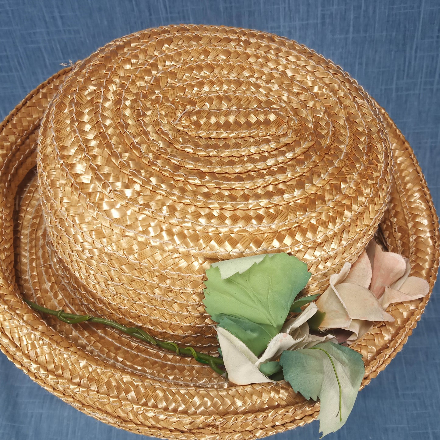1950s Light Brown Rattan Bowler Hat with Flower Detail