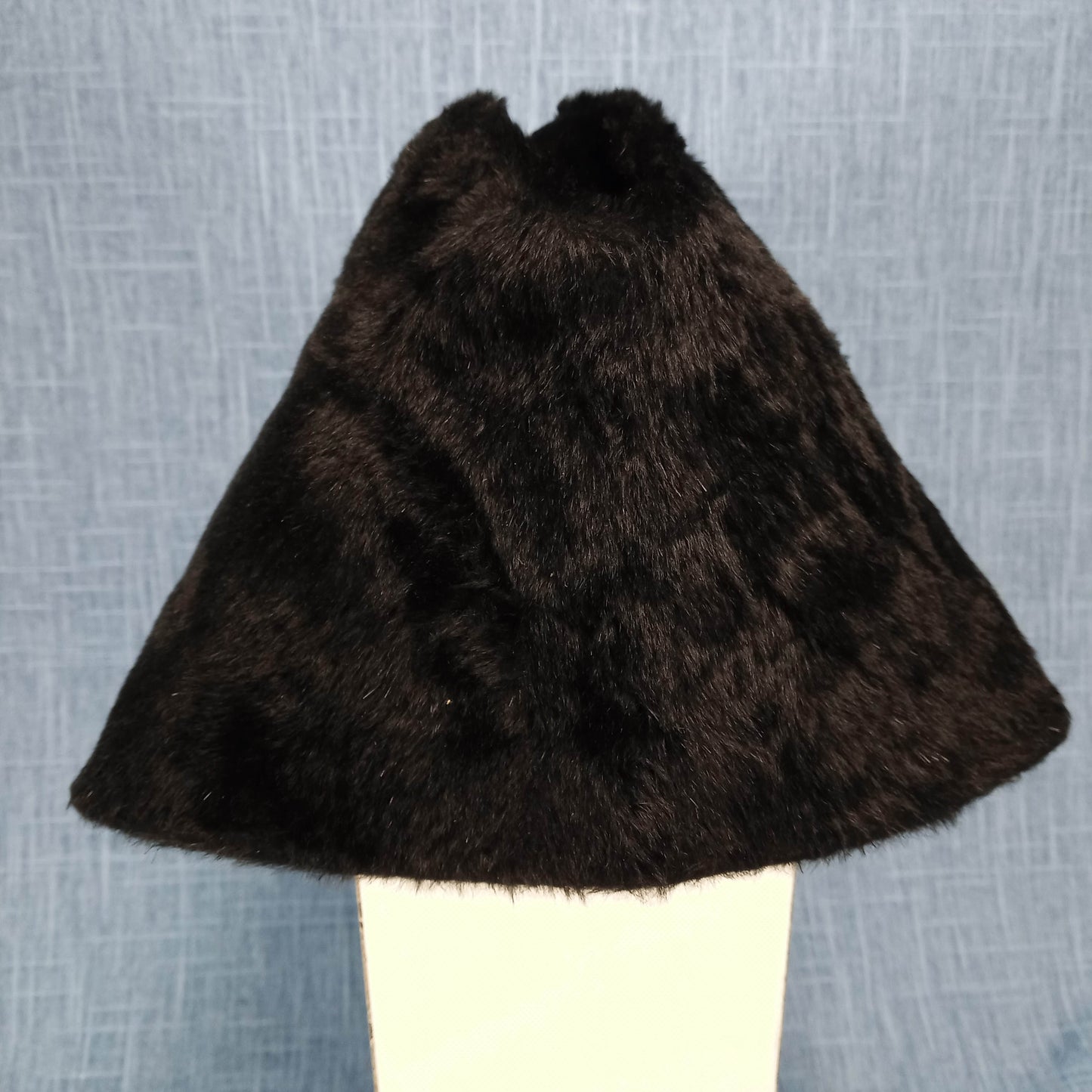 1950s Black Felted Faux Fur Cloche Hat with Bow Hat by Duchess from Italy
