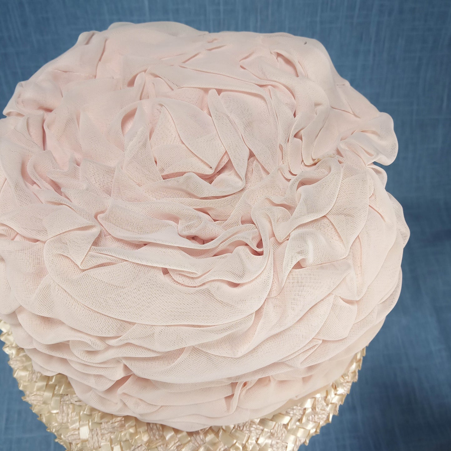 1950s Pink Woven Straw & Chiffon Ruffle Hat