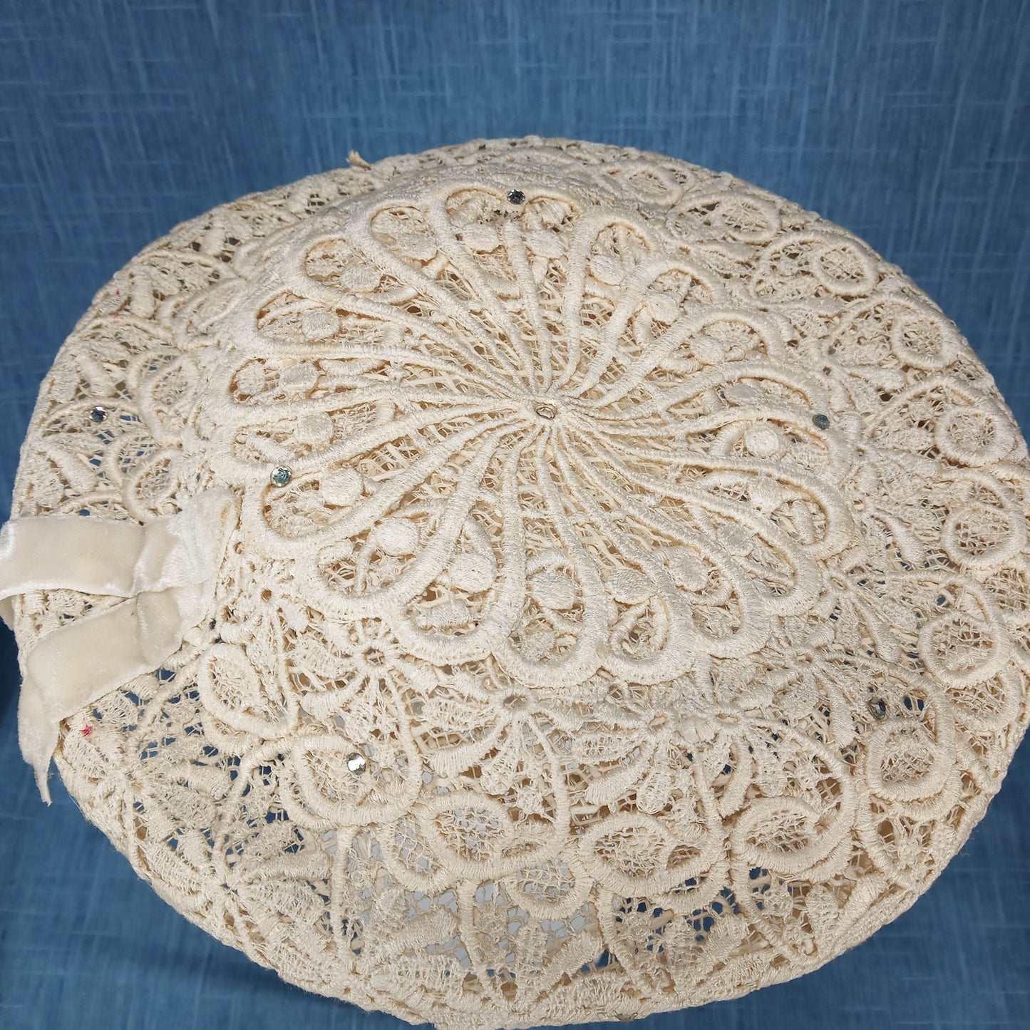 1930s Cream Lace Rhinestone Saucer Hat