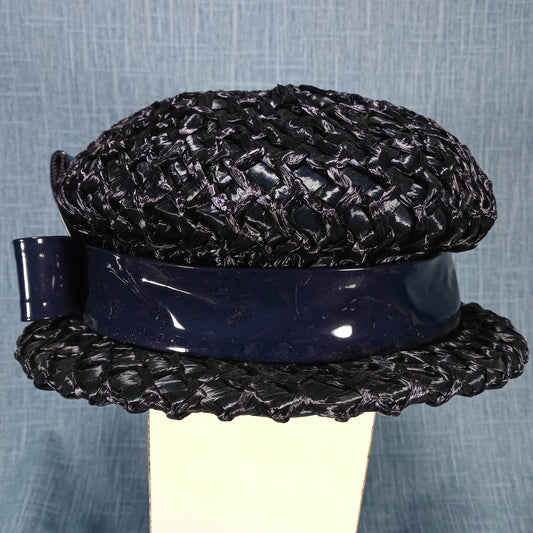 1950s Vintage Navy Blue Woven Rattan Hat with a Patent Bow
