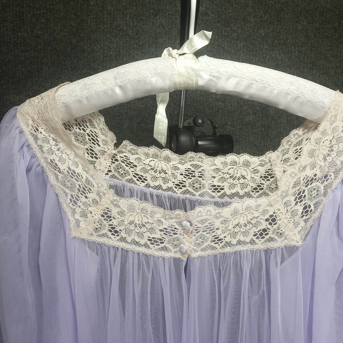 1960's Lavender Chiffon & Lace Peignoir Robe – Needs Love