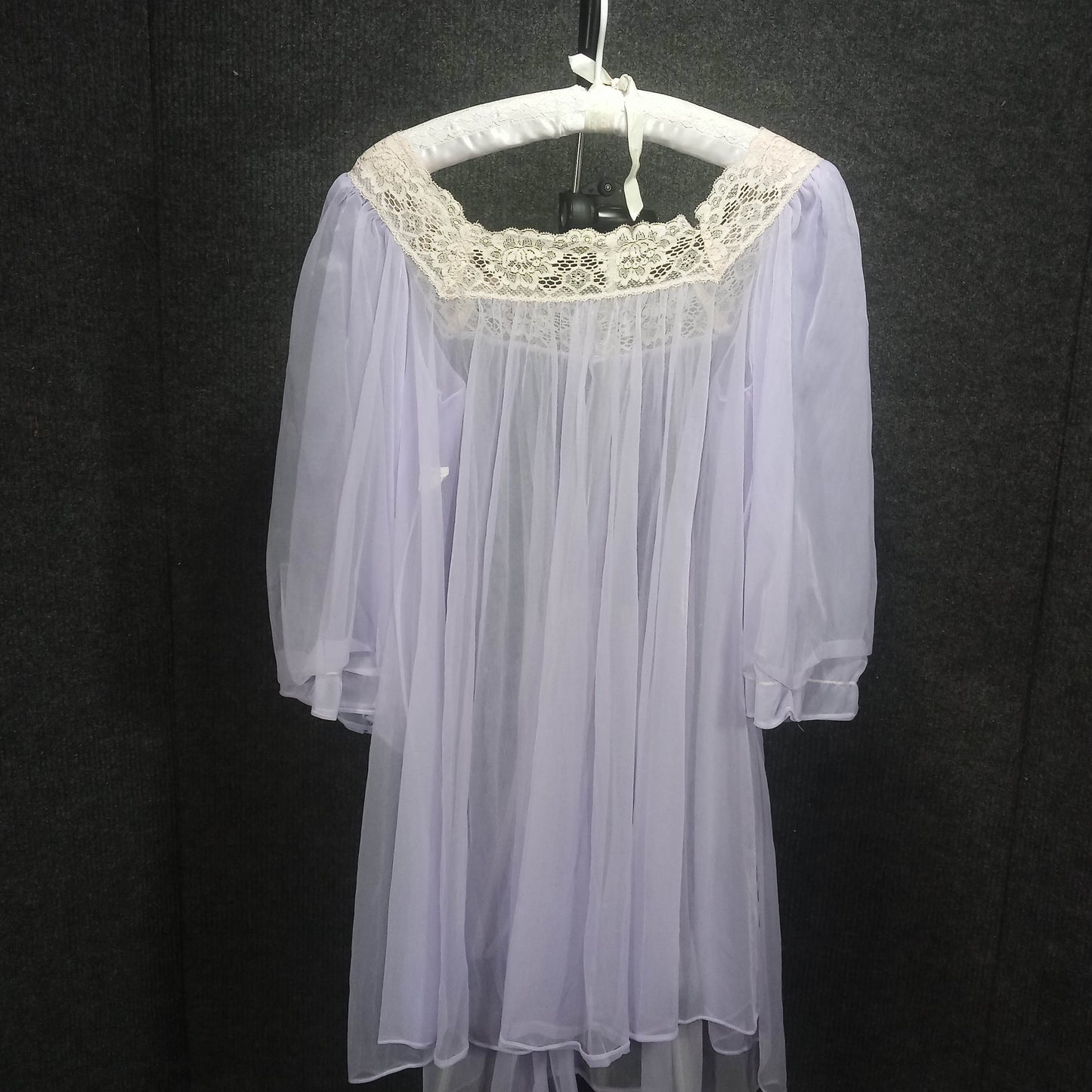 1960's Lavender Chiffon & Lace Peignoir Robe – Needs Love