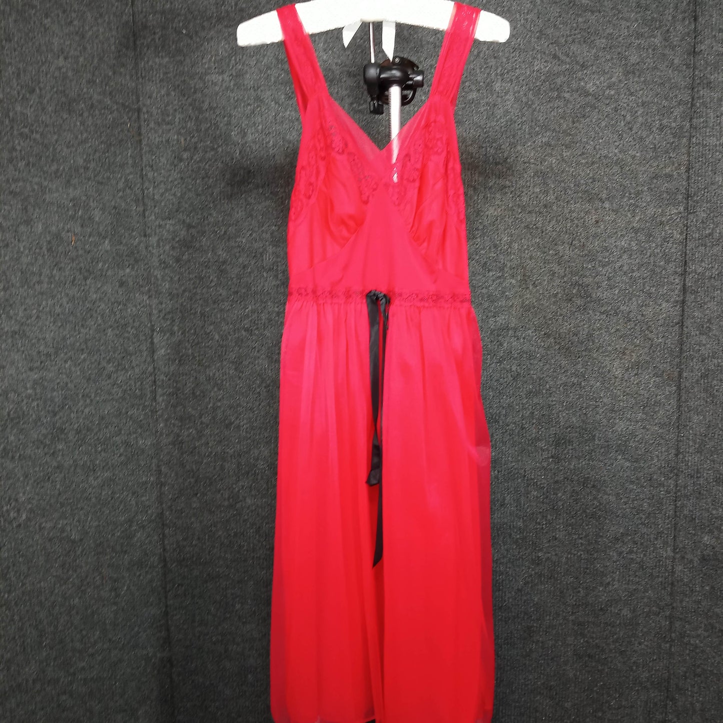 1950's Red Chiffon Lace Short Dressing Gown by Charmade