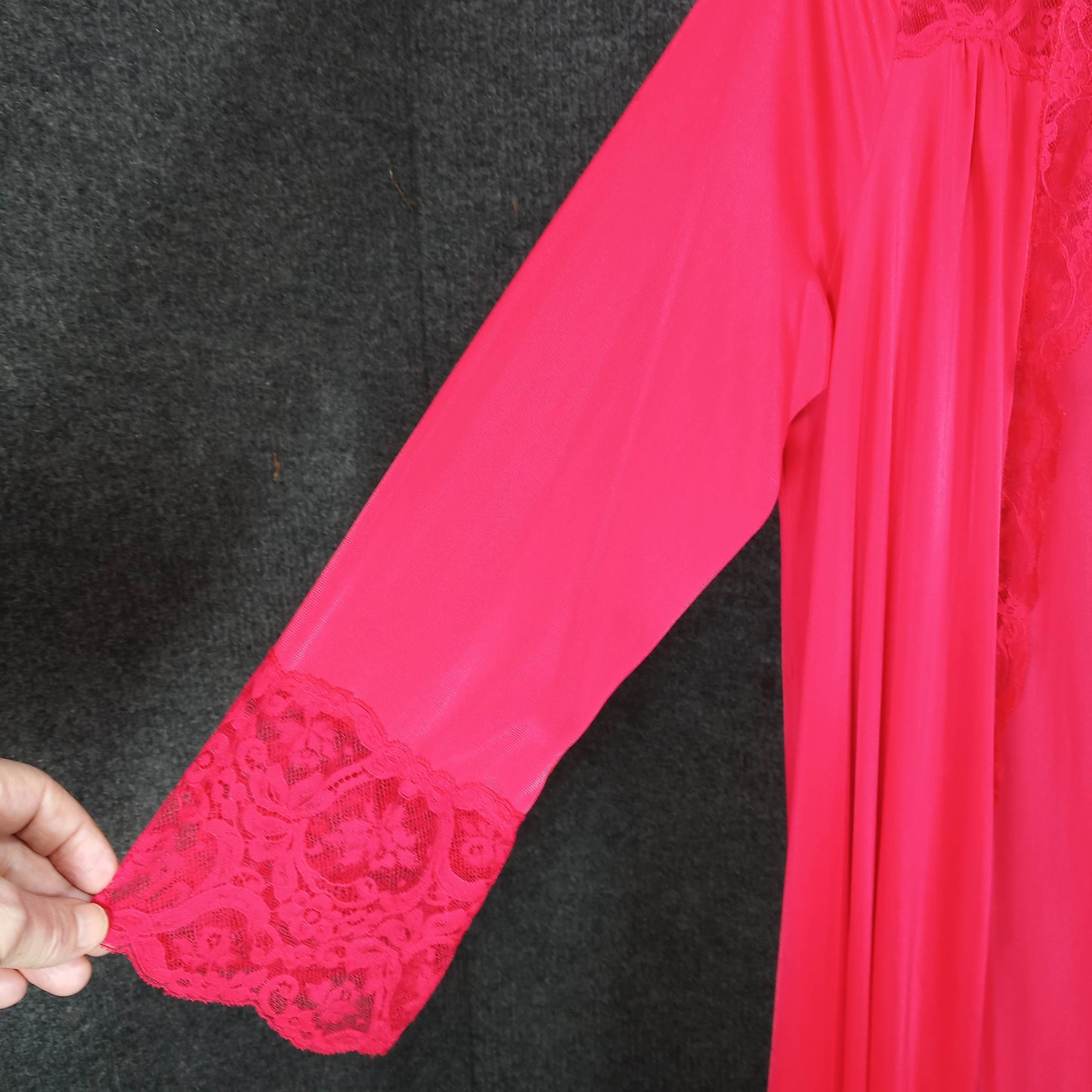 1950's Red Nylon Lace Open Dressing Gown