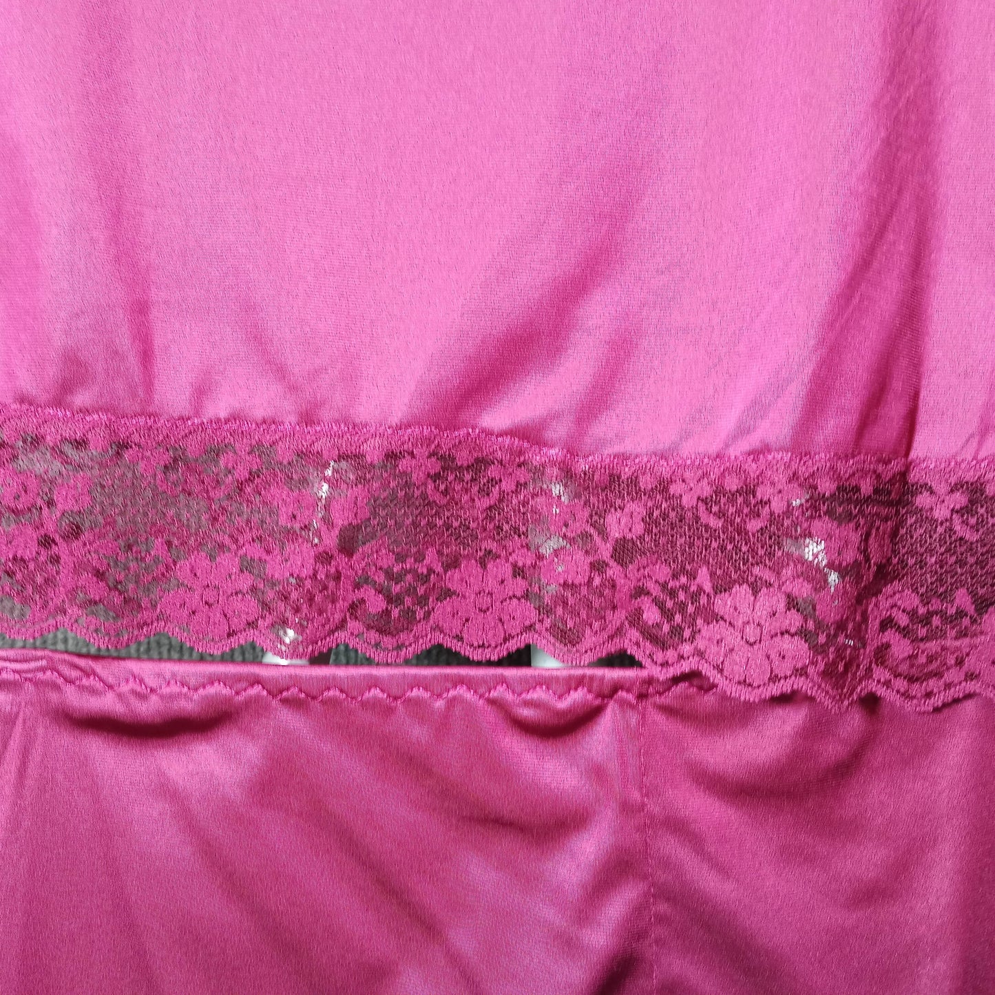 1950's Burgundy 2 Piece Nighty Set with an Embroidered Cake Piece