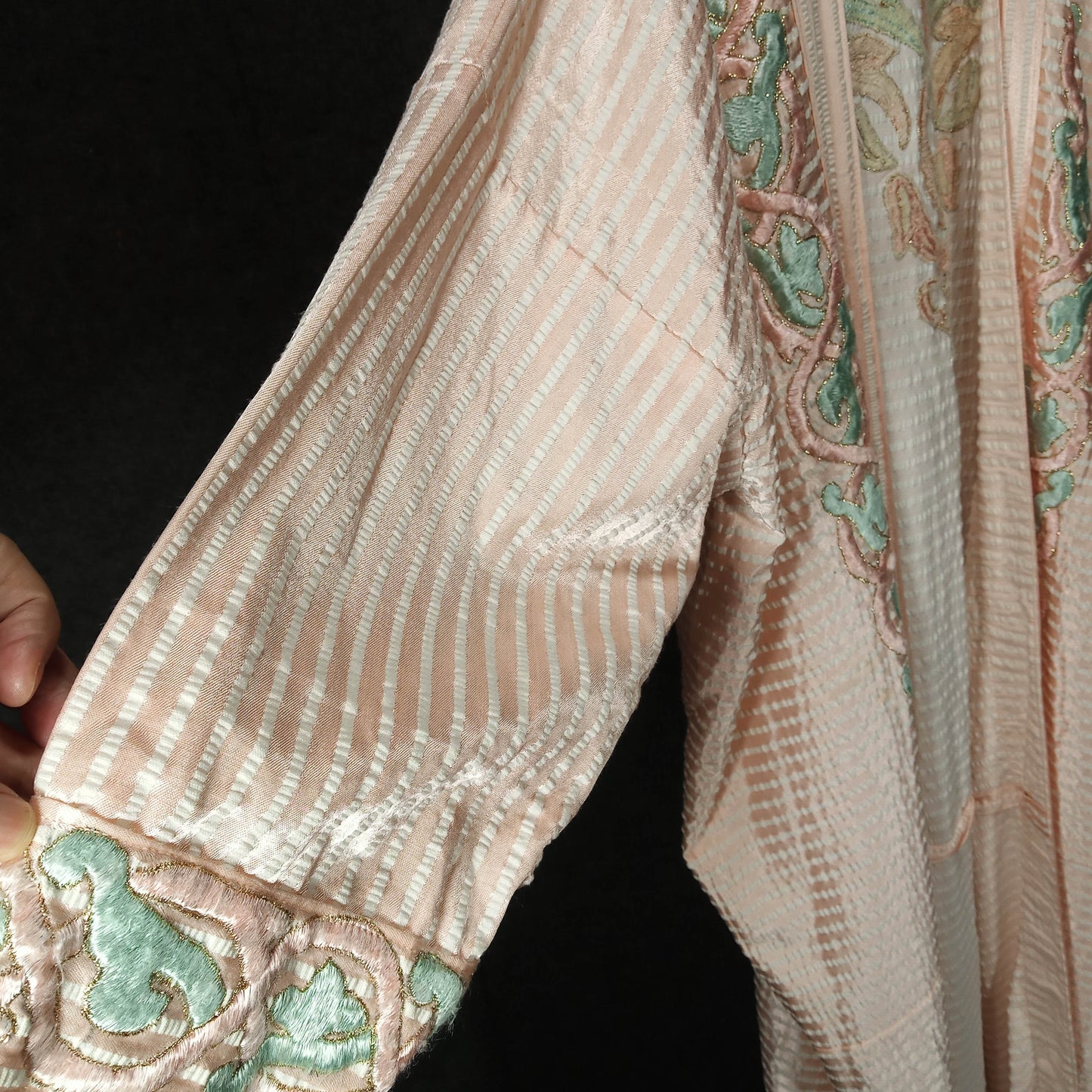 1950's Pink White Stripe Embroidered Robe/Dressing Gown