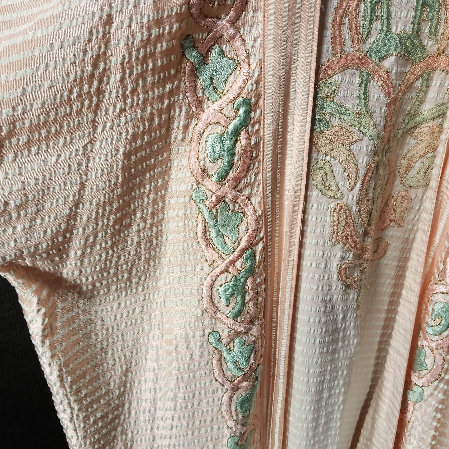 1950's Pink White Stripe Embroidered Robe/Dressing Gown