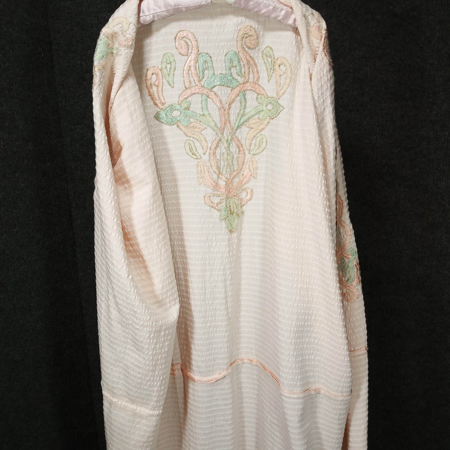 1950's Pink White Stripe Embroidered Robe/Dressing Gown