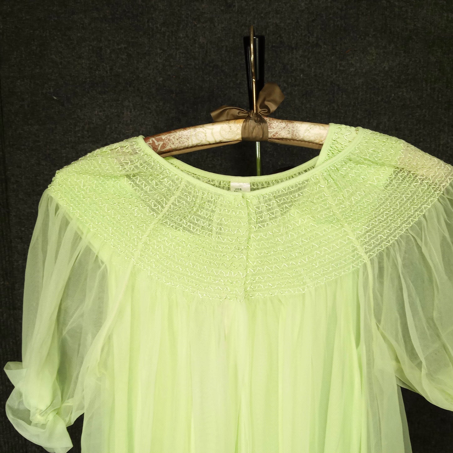 1950's Mint Julep Nylon Smocked Peignoir Set
