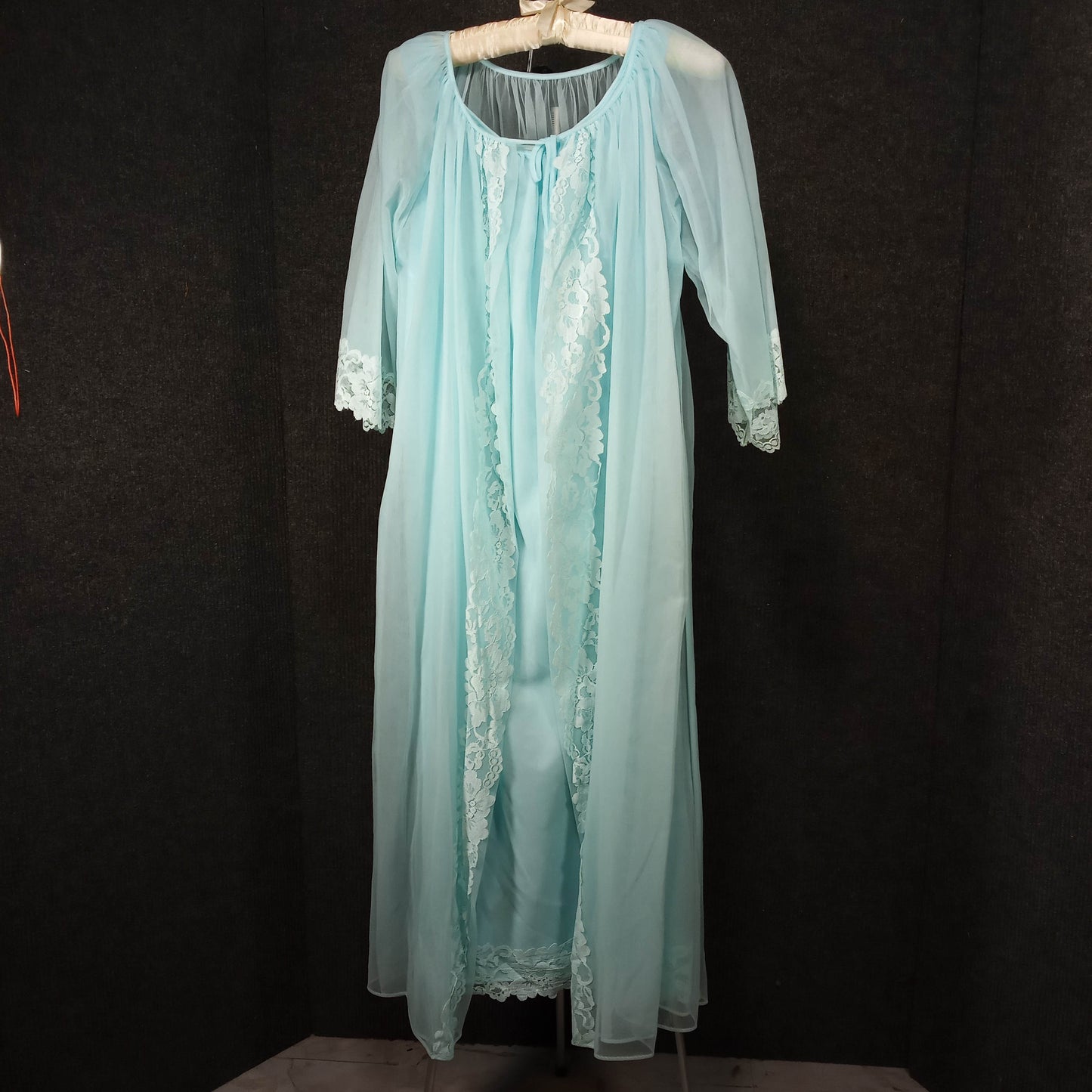 1950's Robins Egg Blue Multi Layer Chiffon and Lace Peignoir Set