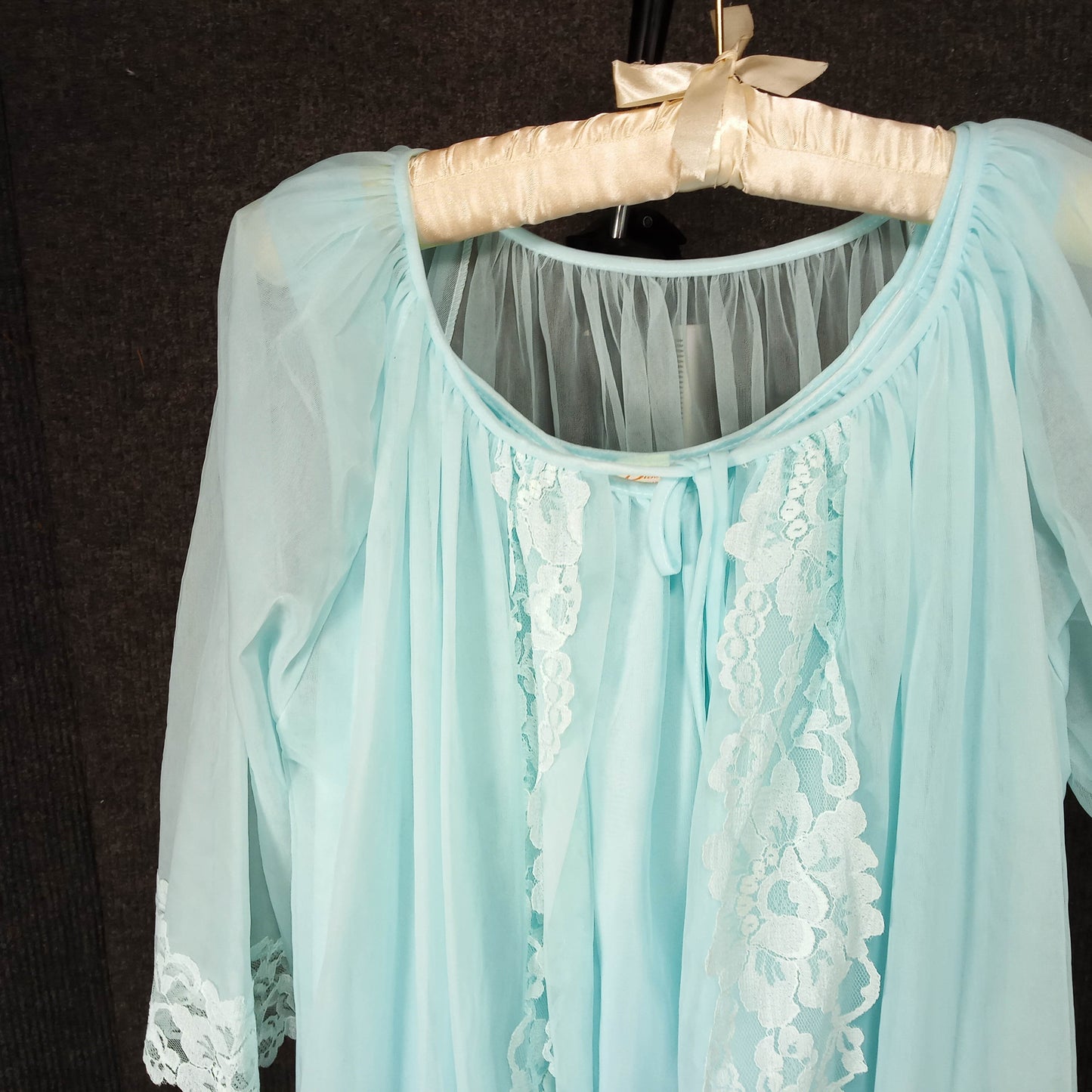 1950's Robins Egg Blue Multi Layer Chiffon and Lace Peignoir Set