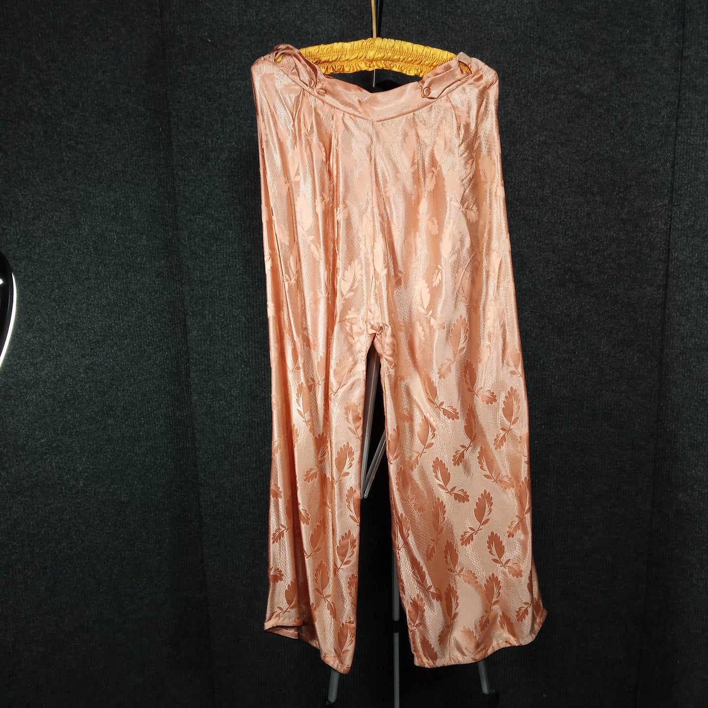Early to Mid 20th Century Peach Silk Lounge Set with Ornate Frog Closures