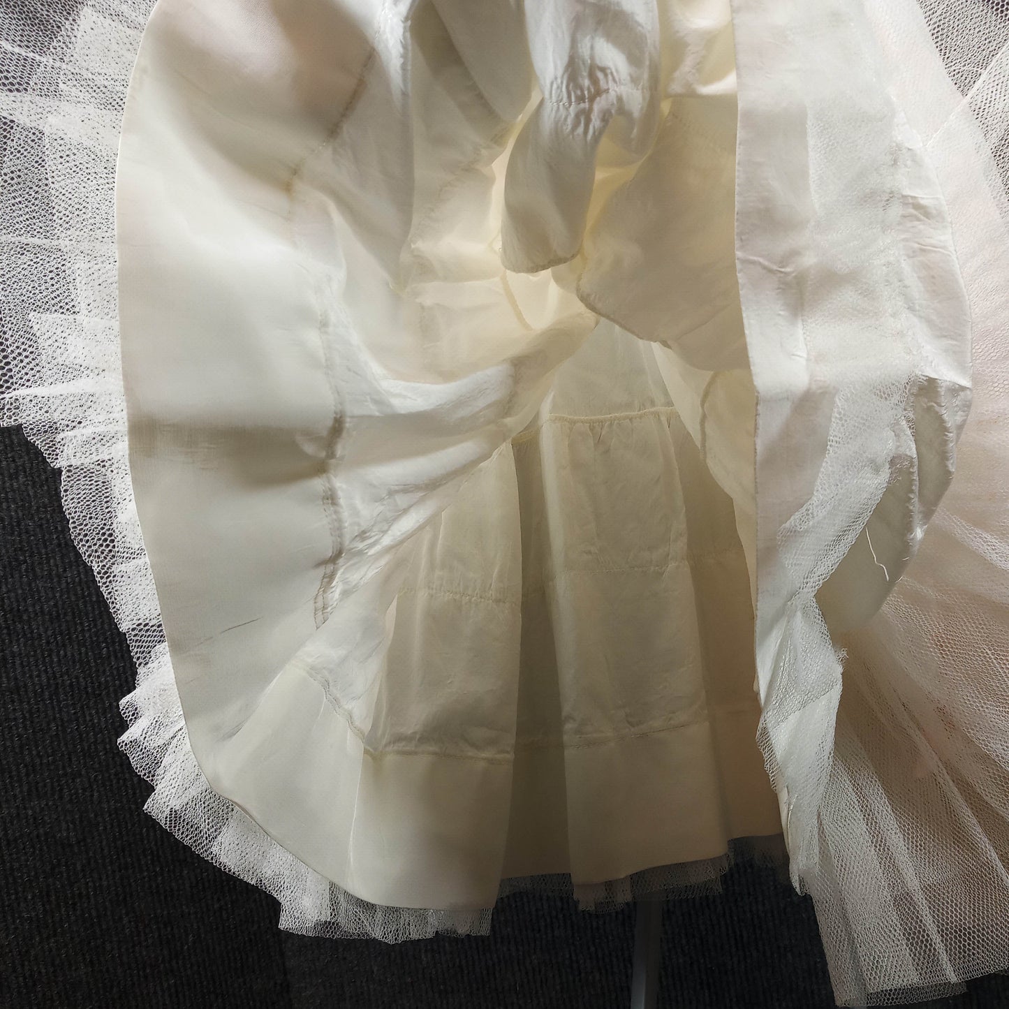 1950s Vintage White and Pink Bow Print Multi Layered Crinoline