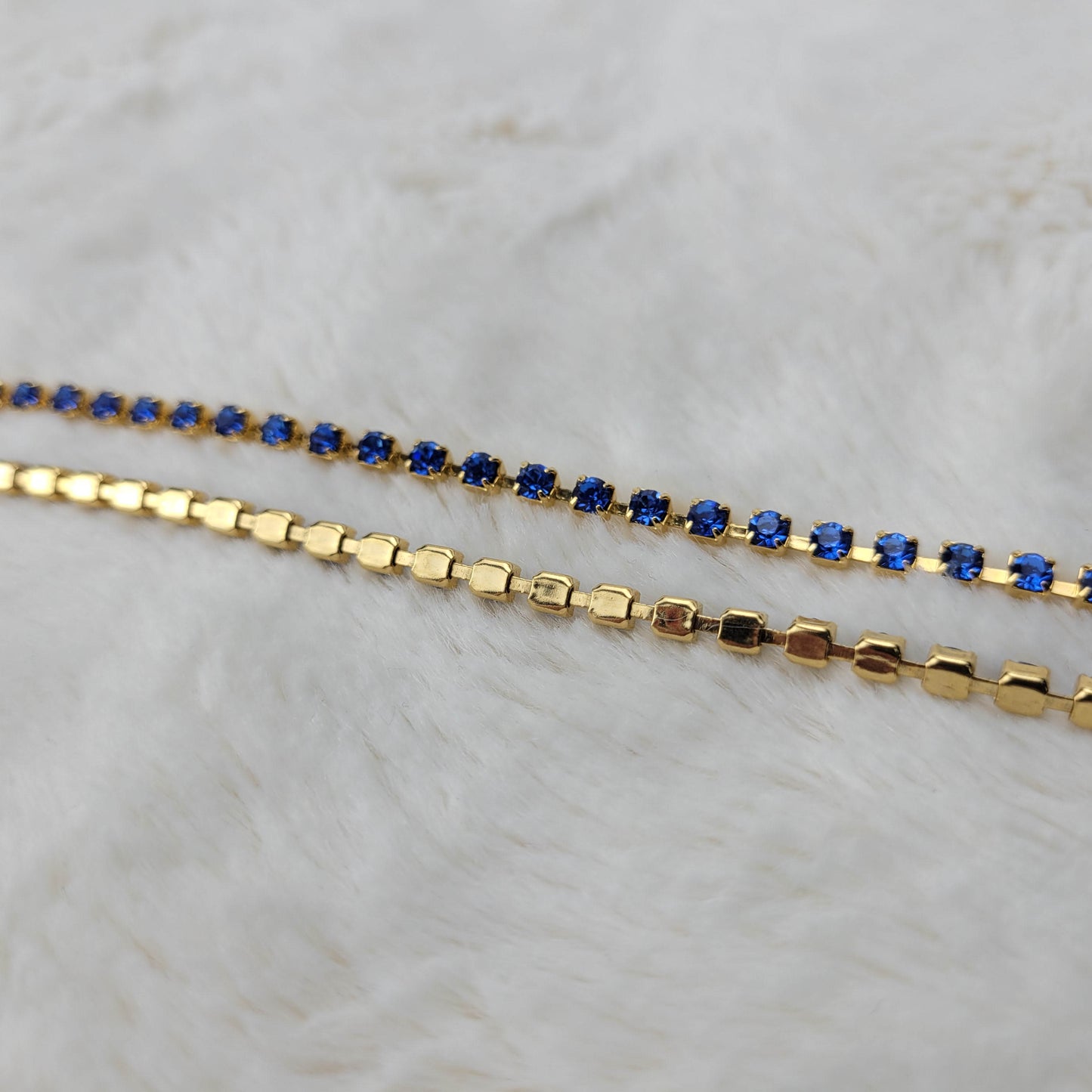Blue Rhinestone Single Strand Necklace in Gold Tone Metal