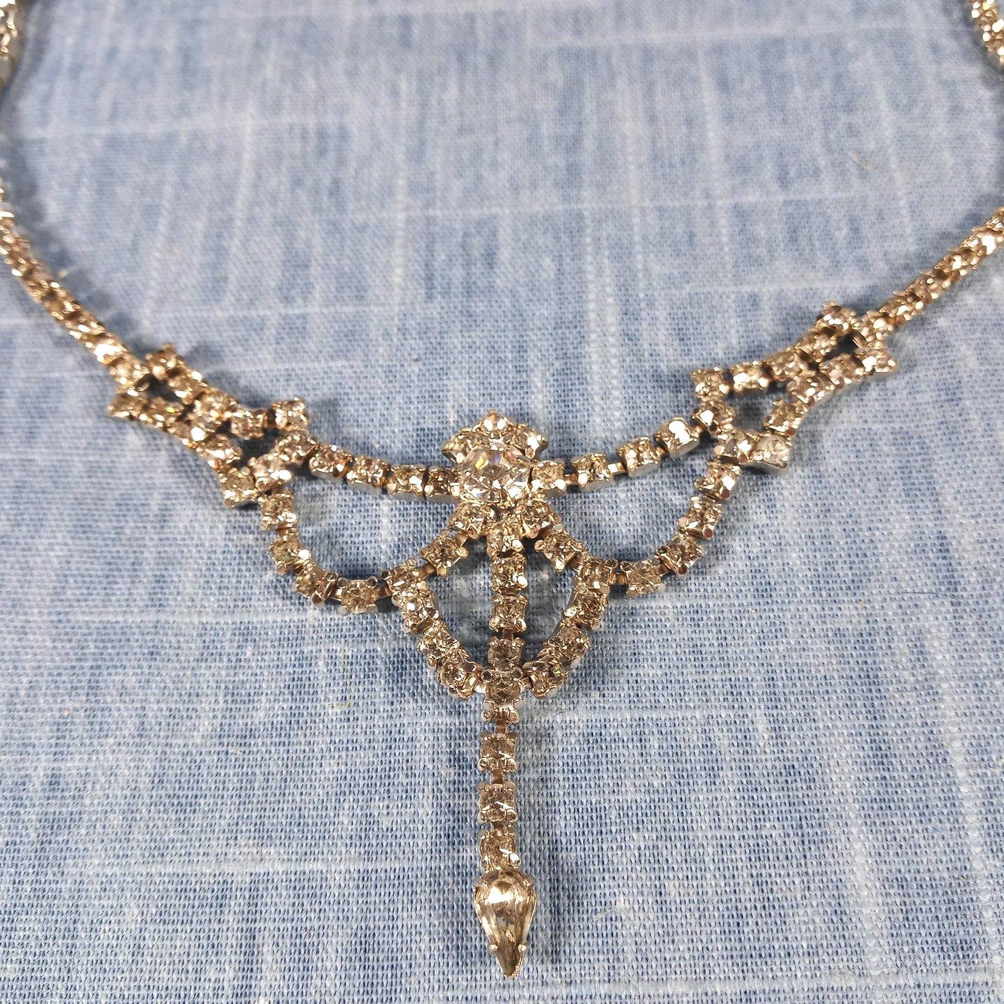 1950s Vintage Drop Necklace with Clear Rhinestones