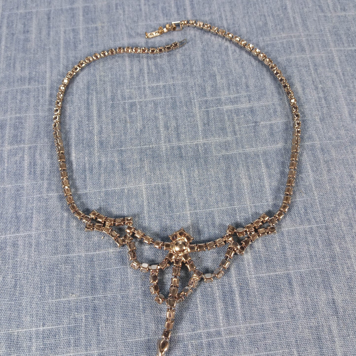 1950s Vintage Drop Necklace with Clear Rhinestones