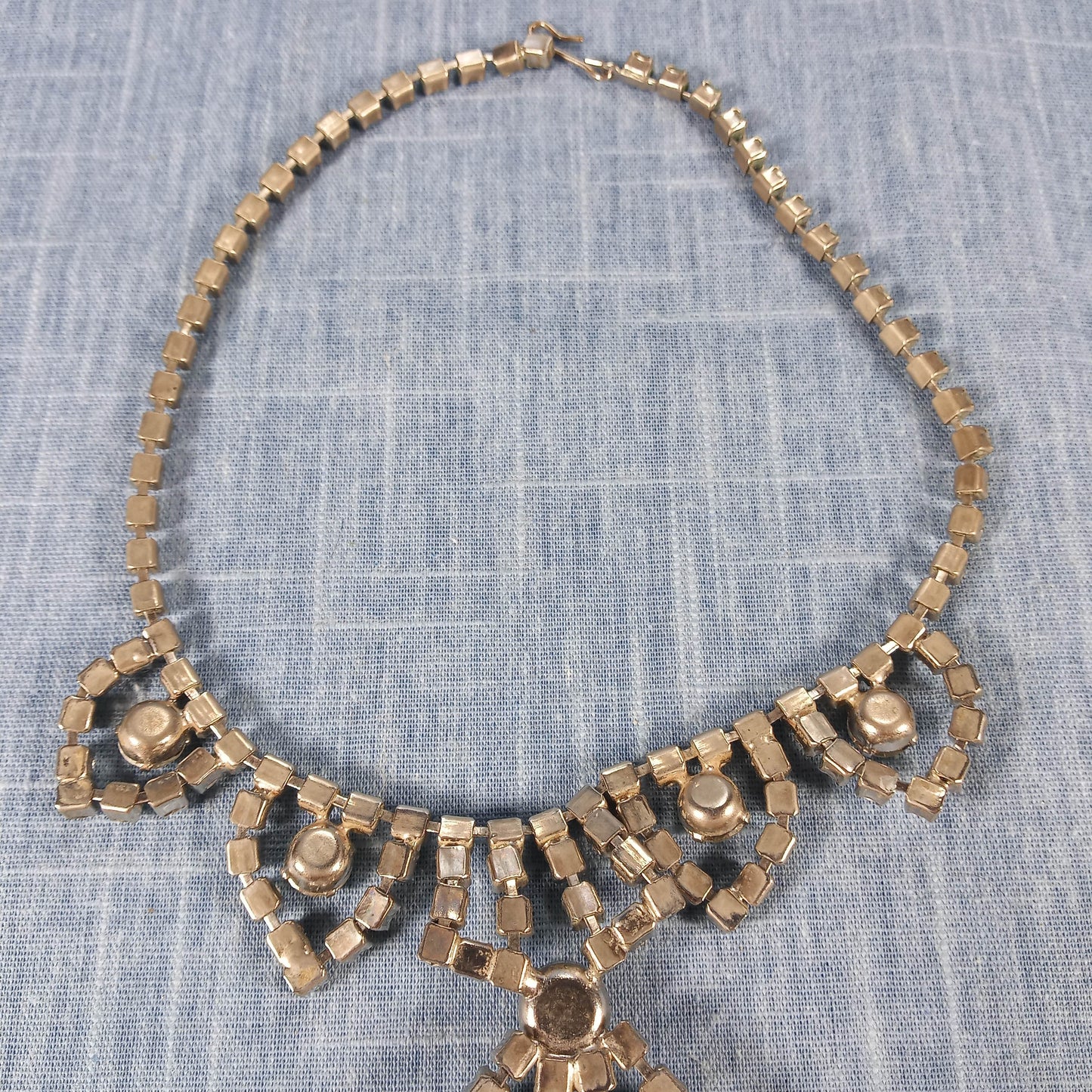 1950s Vintage Tiered Pendant Necklace with Clear Rhinestones