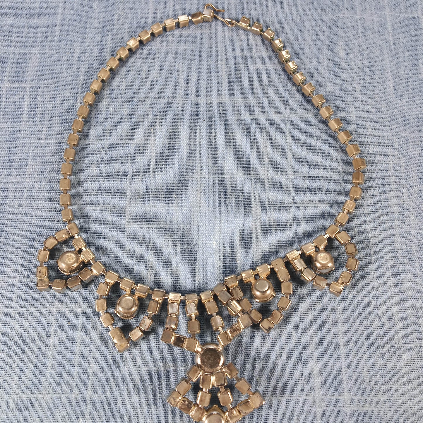 1950s Vintage Tiered Pendant Necklace with Clear Rhinestones