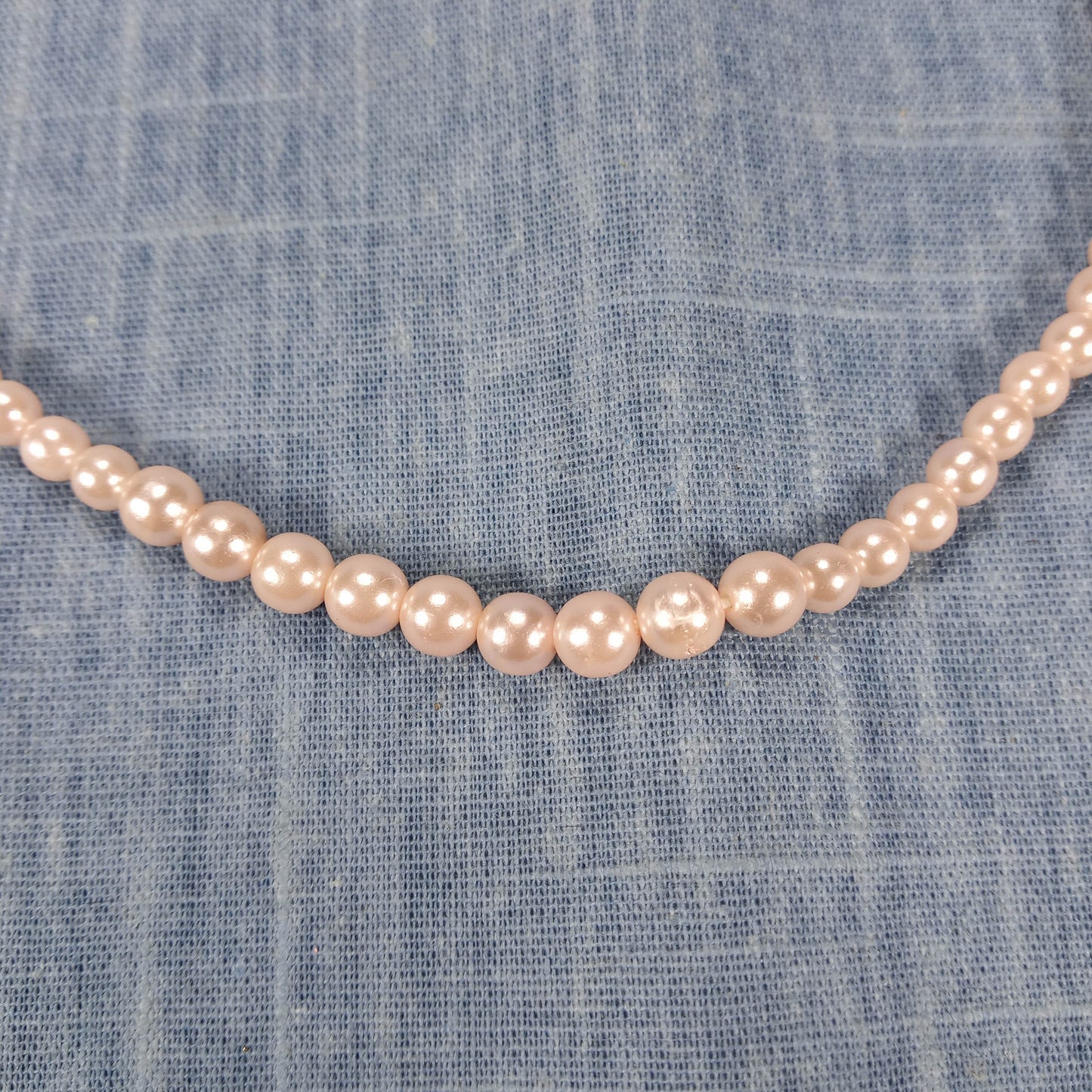 1960s Vintage Necklace with a Single Strand of White Pearl Beads