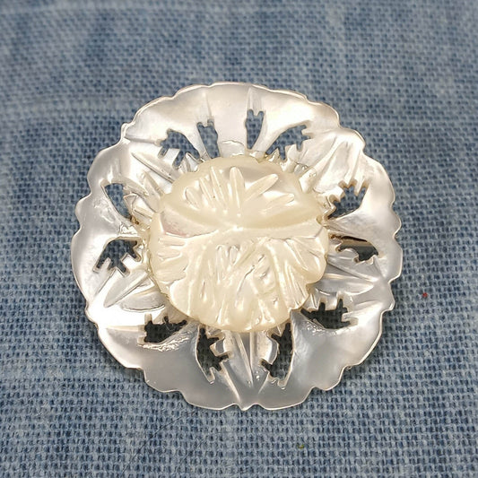 1950s Vintage Mother of Pearl Flower Pin