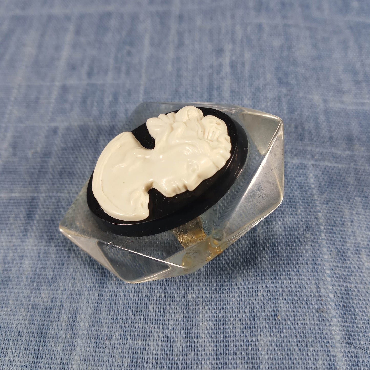 1950s Vintage Cameo Pin: White Profile with Black Background on Clear Lucite