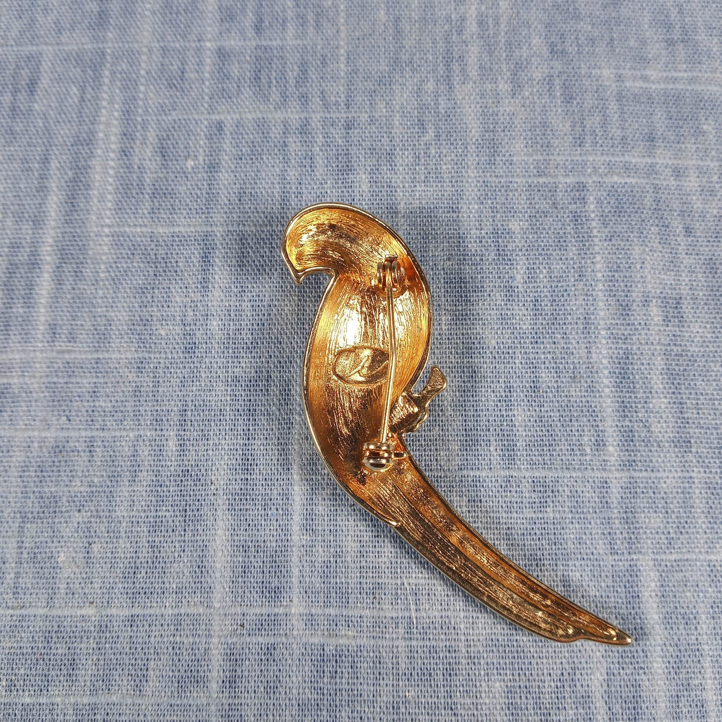 1960s Vintage Parrot Pin with Gold Tone and Green Tail