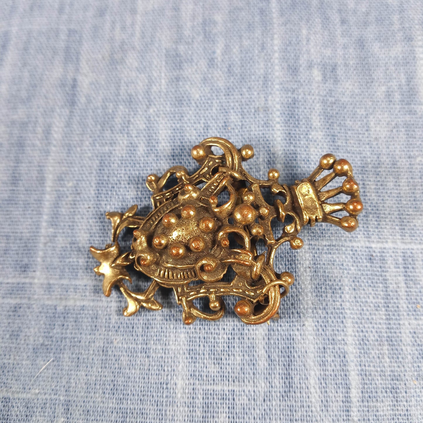 1950s Vintage Crest Pin with Gold Tone Metal and Crown