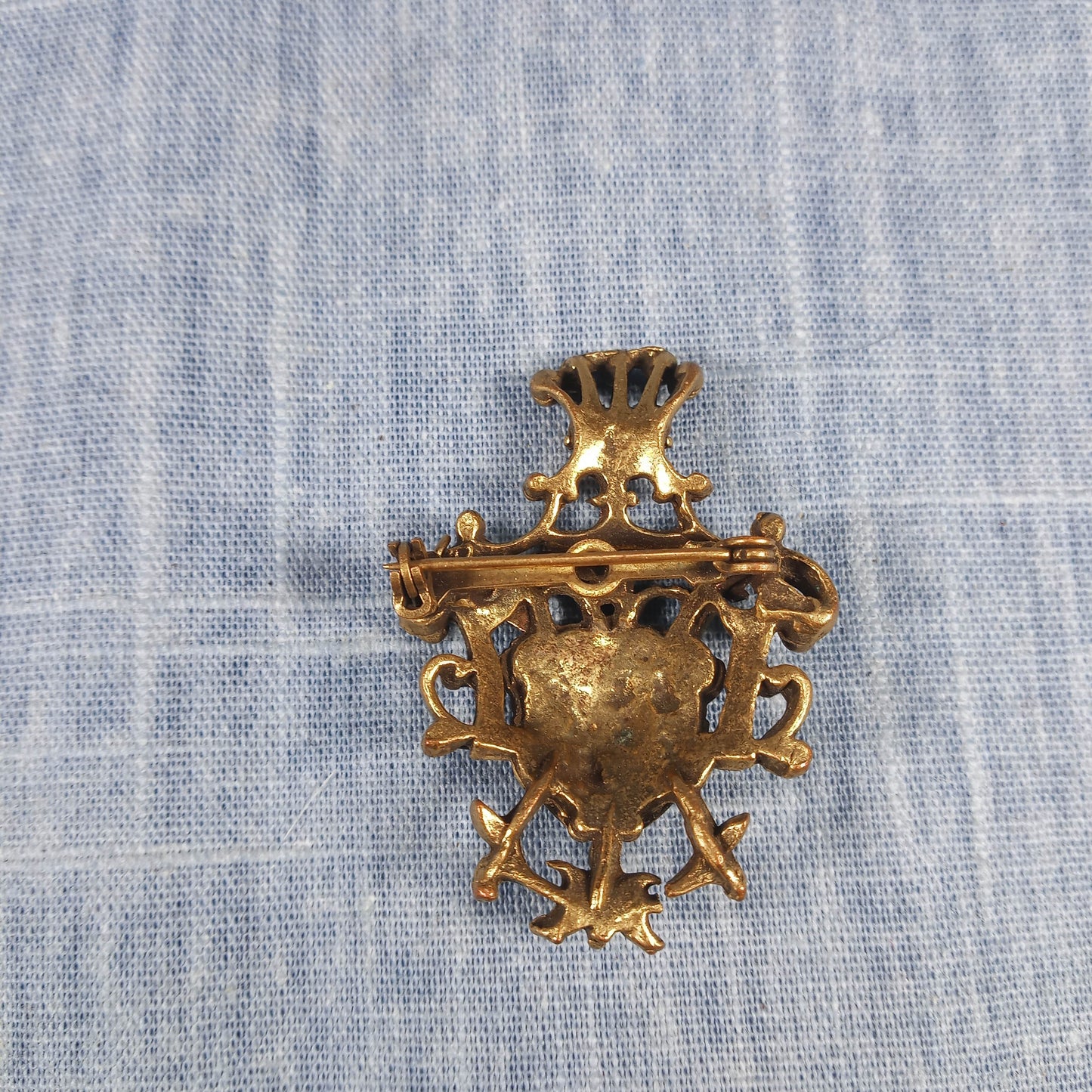 1950s Vintage Crest Pin with Gold Tone Metal and Crown
