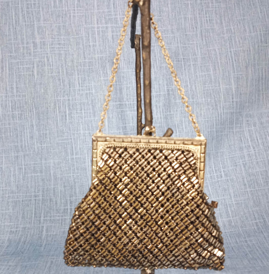 1930s Vintage Silver Toned Metal Mesh Purse