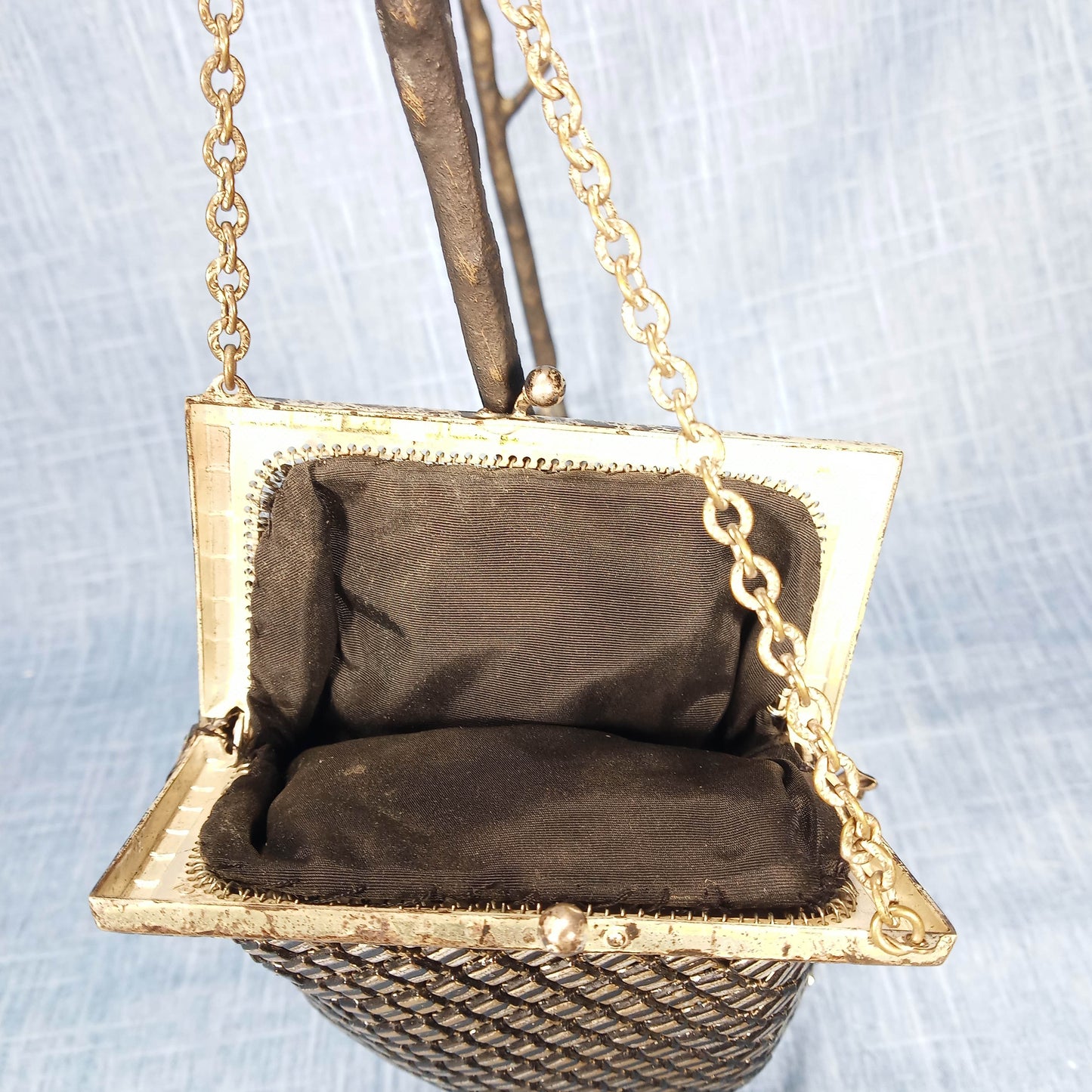 1930's Silver Toned Metal Mesh Purse