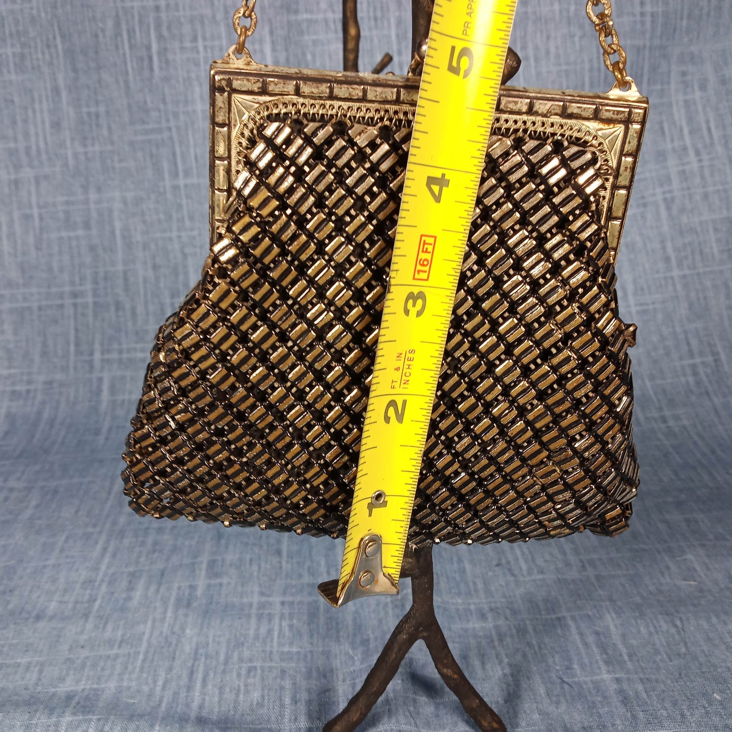 1930's Silver Toned Metal Mesh Purse