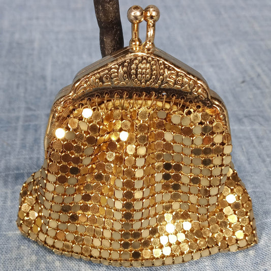 1920s Vintage Gold Mesh Small Evening Purse