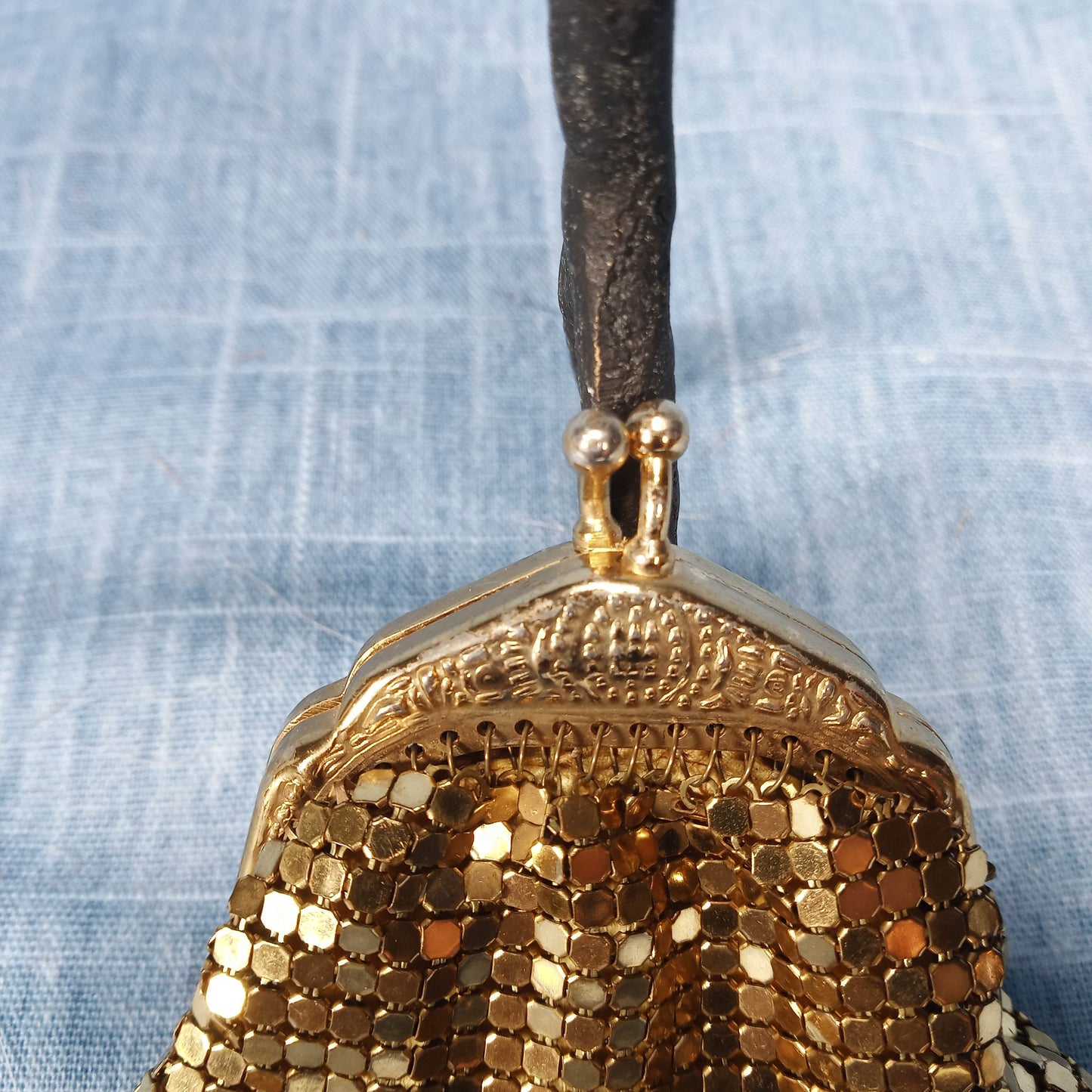 1920's Gold Mesh Small Evening Purse