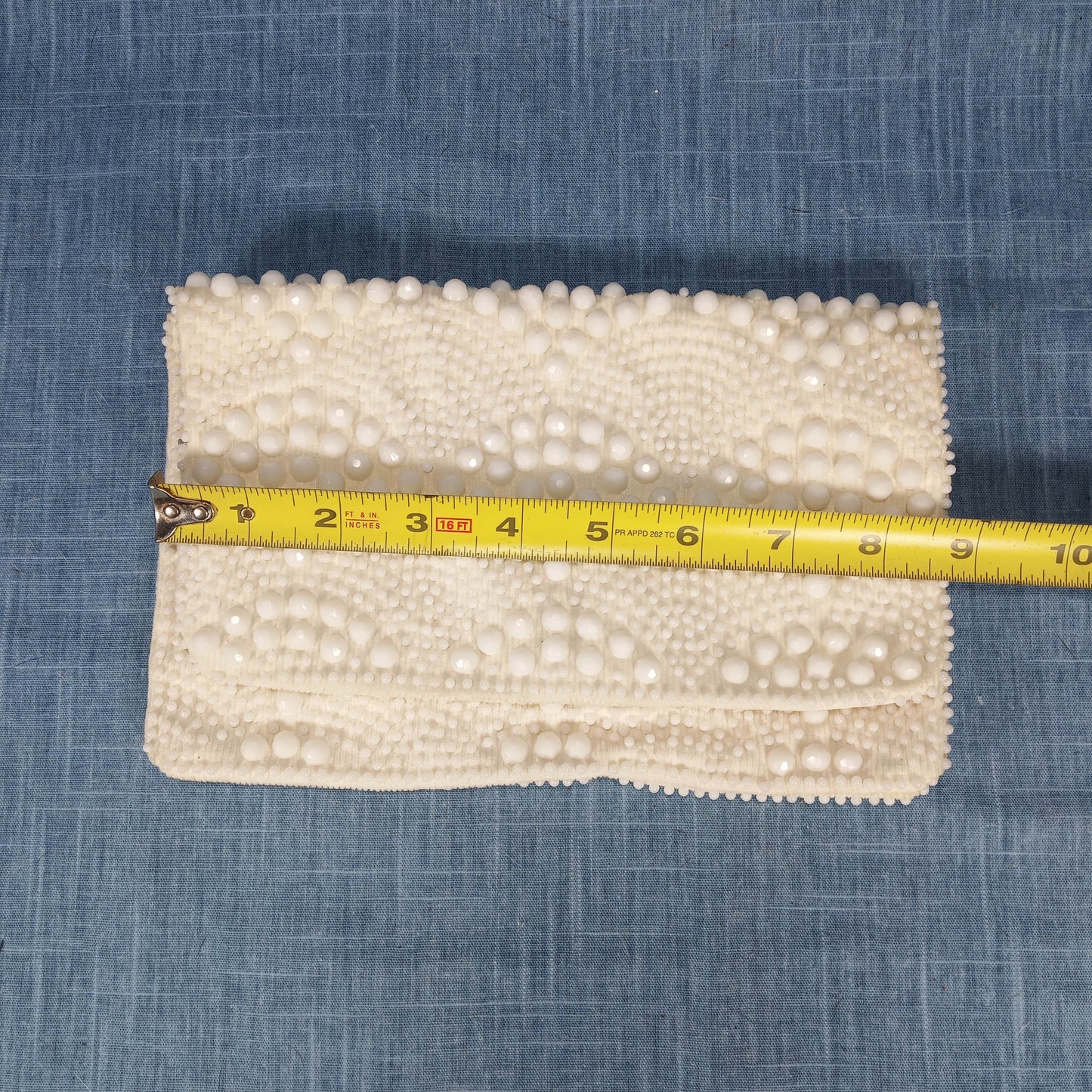 1950s Cream Hob Knob Beaded Clutch from Hong Kong