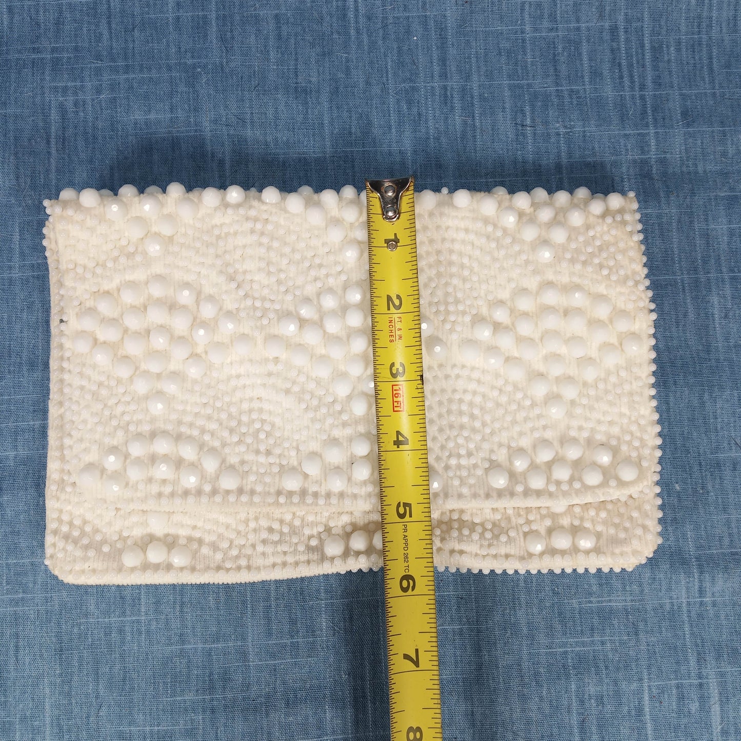 1950s Cream Hob Knob Beaded Clutch from Hong Kong