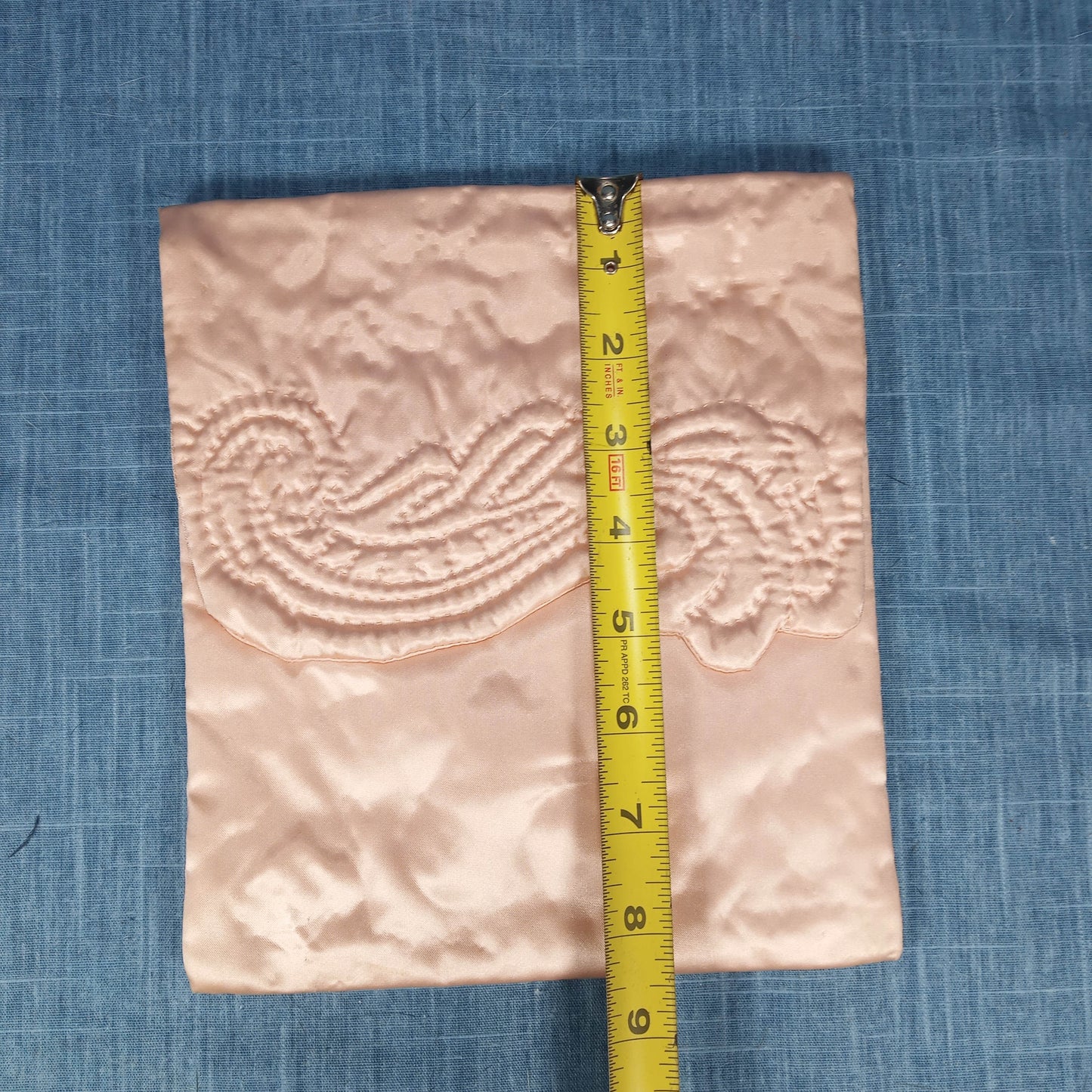 Vintage Peach Satin Quilted Jewelry/Hankie Pouch
