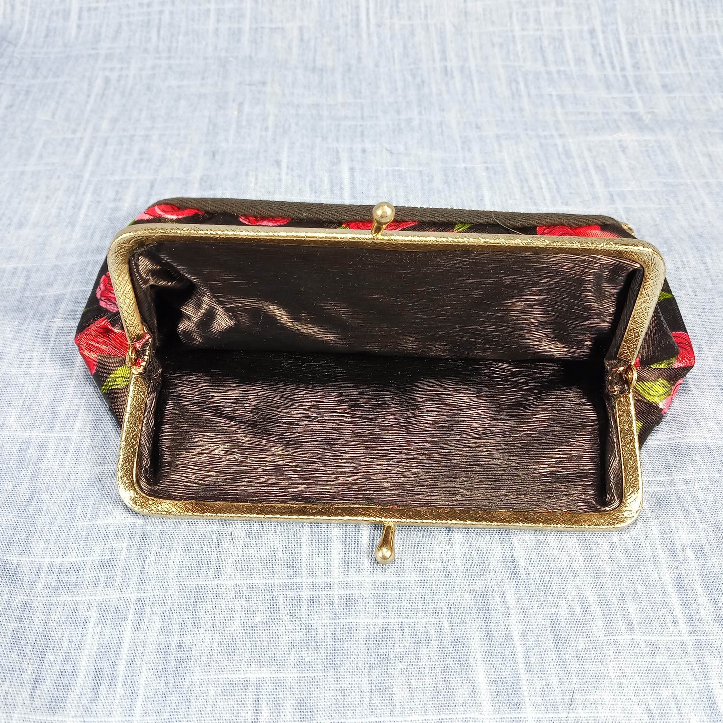 1950s Red & Black Satin Rose Fold Over Purse with Matching Wallet