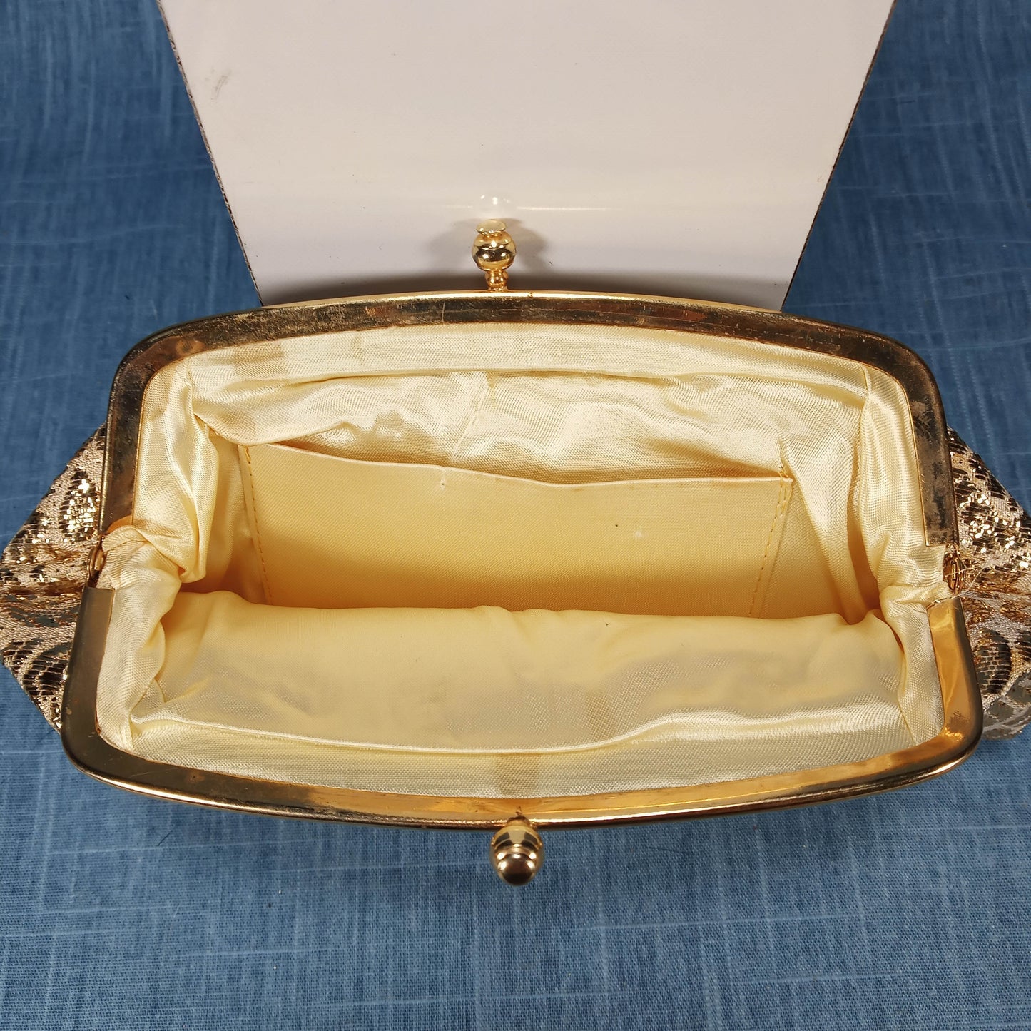 1950s Gold and Cream Lame' Evening Clutch