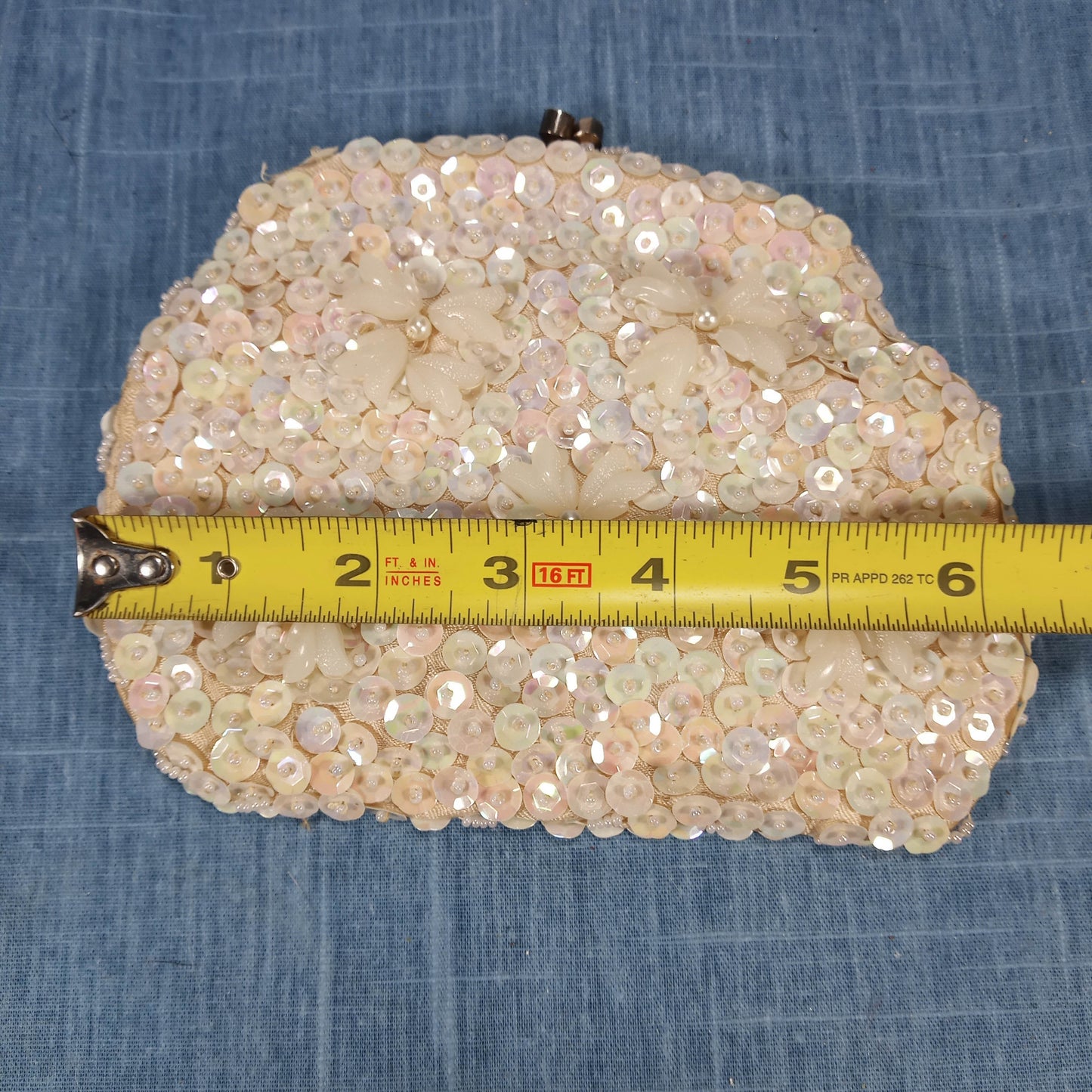 1950s Cream Sequin Beaded Purse – Made in Hong Kong