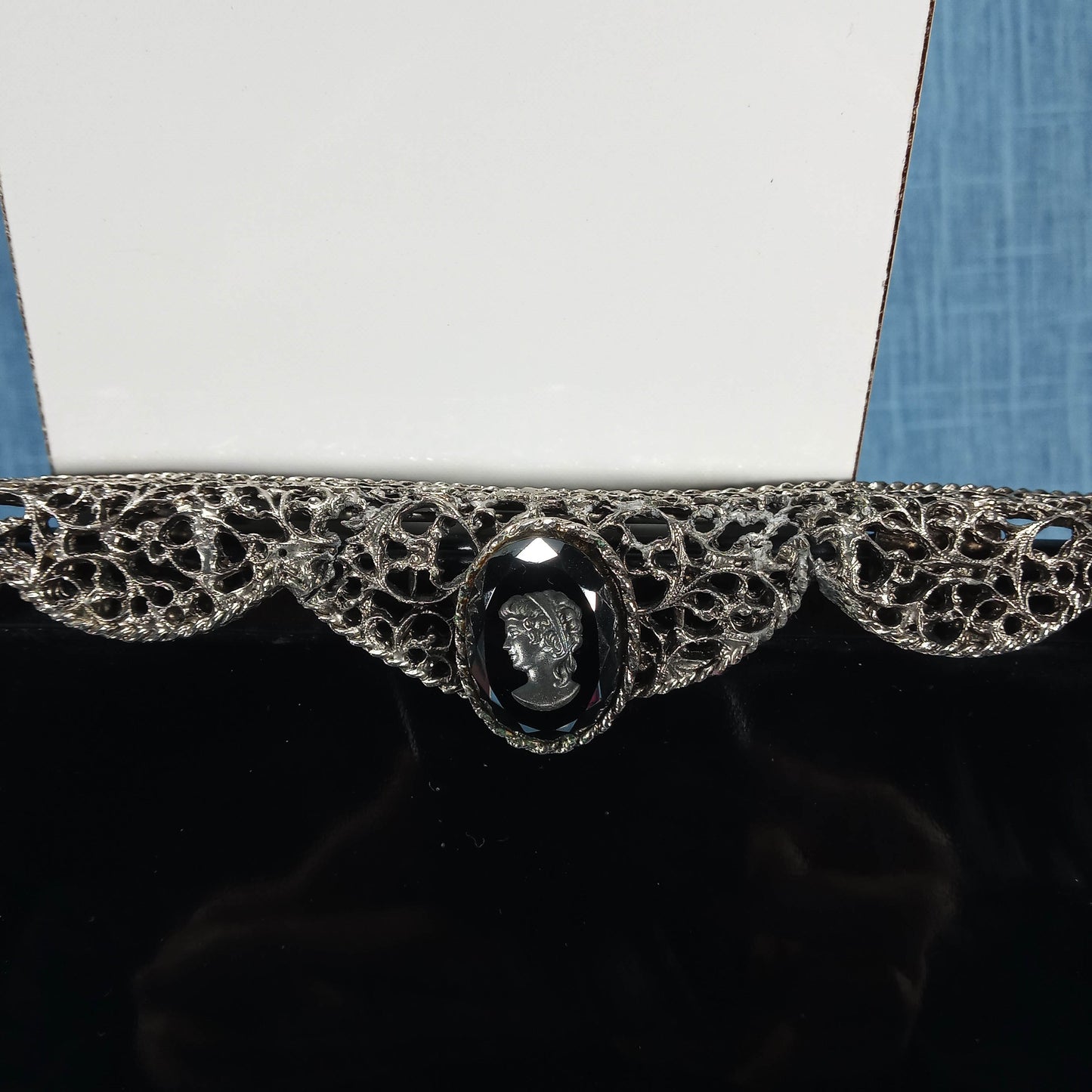 1950s Black Patent Leather Filigree and Cameo Purse by Triangle New York
