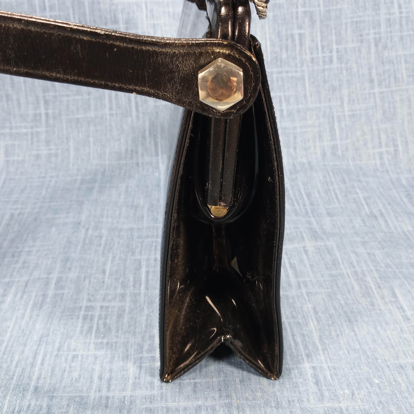1950s Black Patent Leather Filigree and Cameo Purse by Triangle New York
