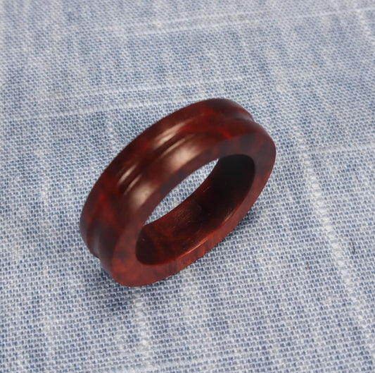 Single Channel Hardwood Ring Made from Briarwood - Size 7.5 (US)