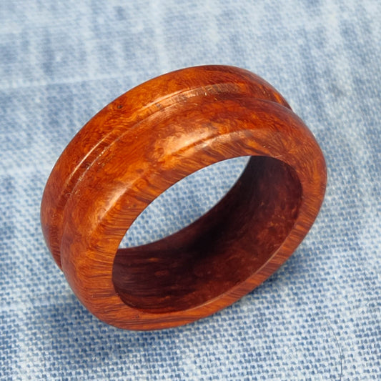 Single Channel Hardwood Ring Made from Briarwood - Size 9.0 (US)