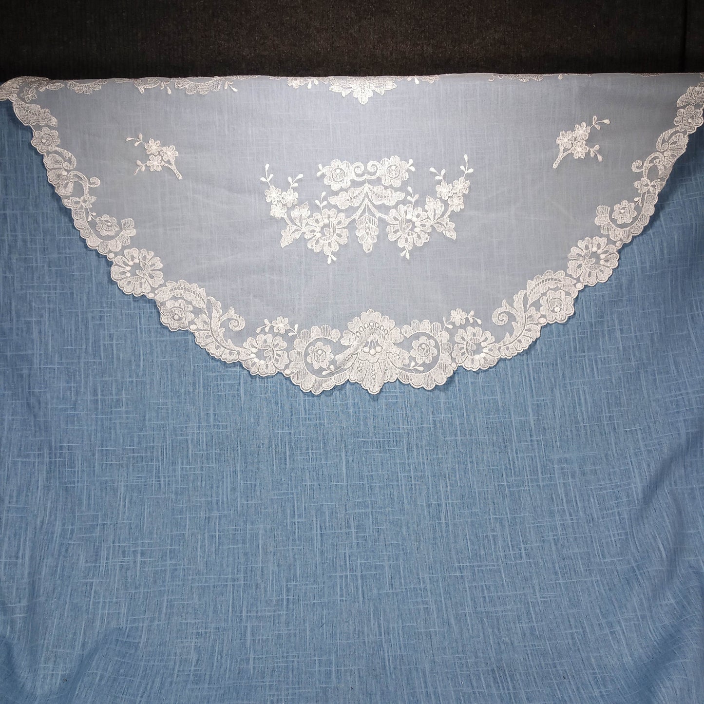 1950s White Lace Piano Shawl