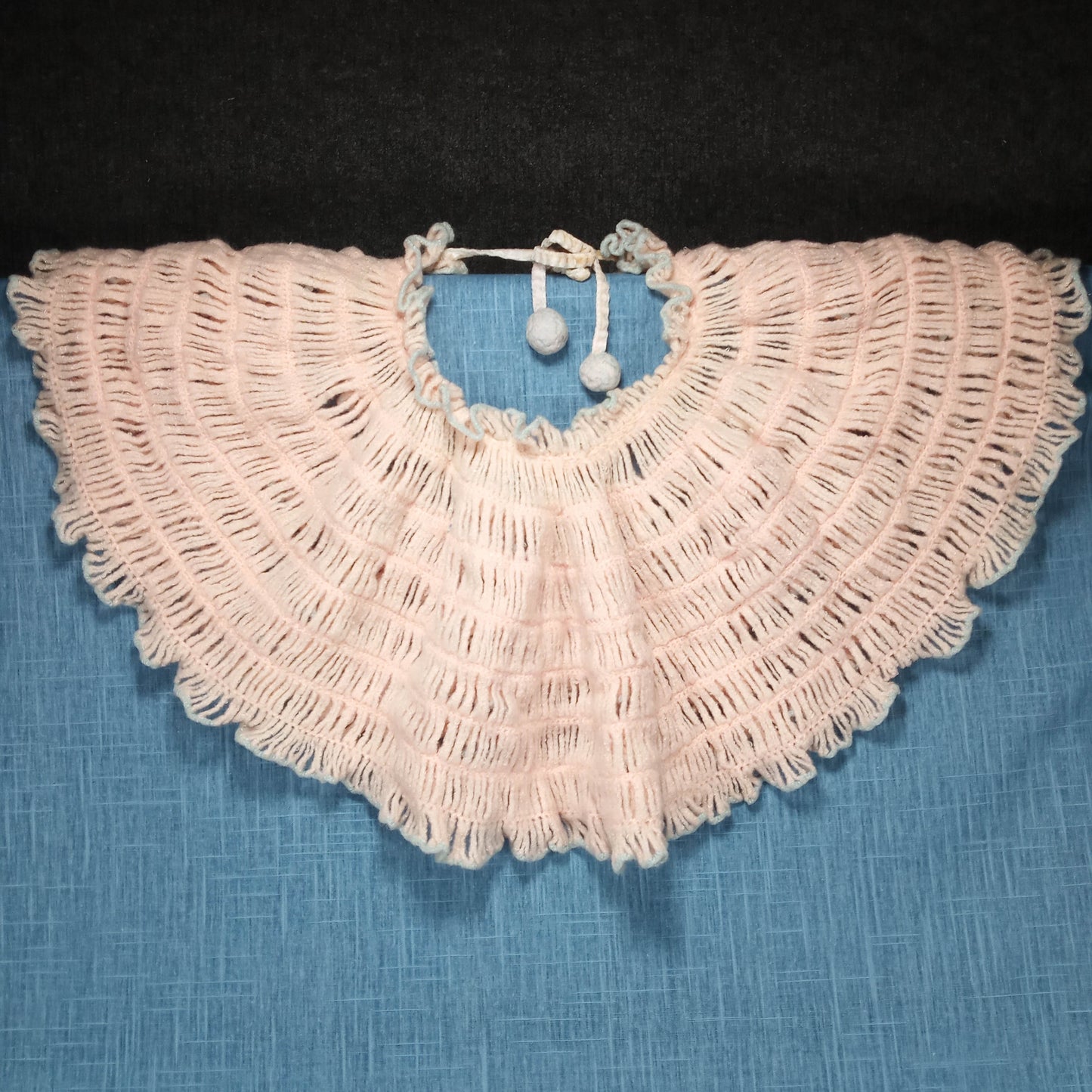 1950s Pale Pink and Blue Hand Knit Layered Shawl