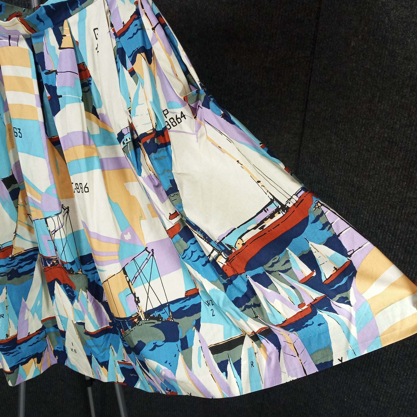 1950's Sailboat Print Cotton Circle Skirt with Pockets - Needs Love