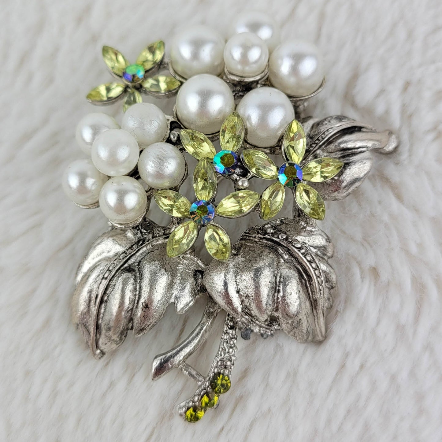 1950's Silver Leaf Green Rhinestone Cluster Pin by RMN