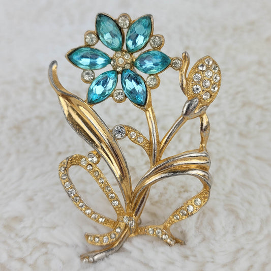 1940s Vintage Flower Spray Pin with Turquoise and Clear Rhinestones